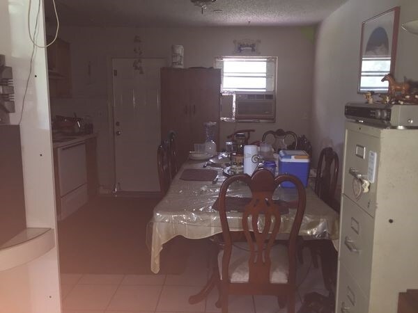 Foto del edificio - 2984 SW 16th St