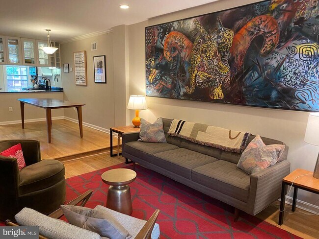 Foto del edificio - 339 11th St SE