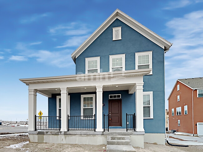 Building Photo - 6041 W Arranmore Dr