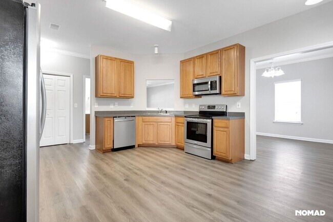 Foto del edificio - 3 Bedroom Single Family Home in Columbia