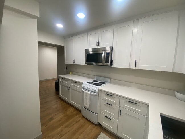 Building Photo - 10742 S 930 E