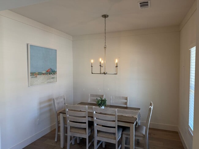 Building Photo - 1218 Tigers Tail Trl