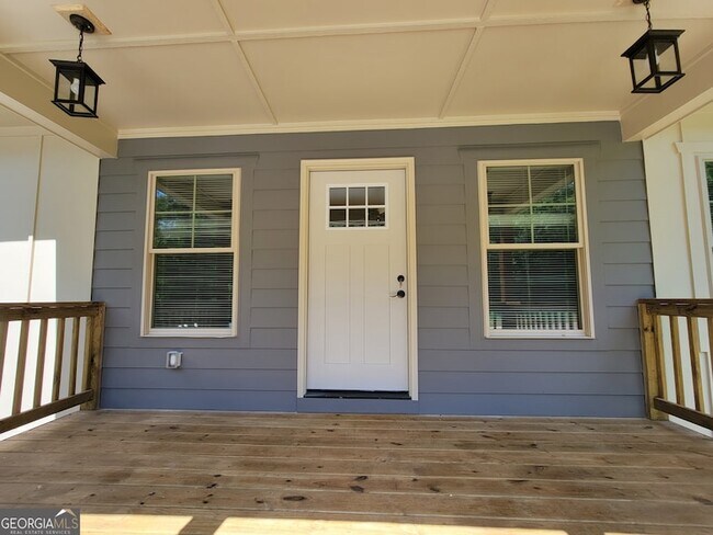 Foto del edificio - 413 Loblolly Ridge Rd