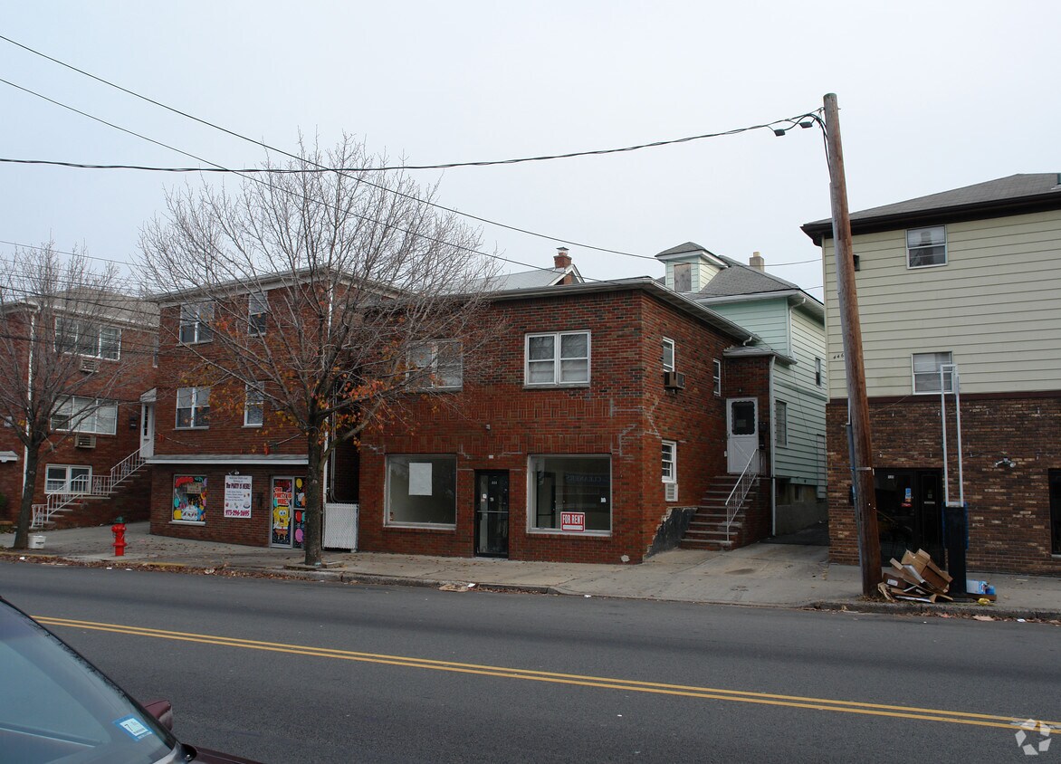 444 Ridge Rd, Lyndhurst, NJ 07071 Apartments in Lyndhurst, NJ