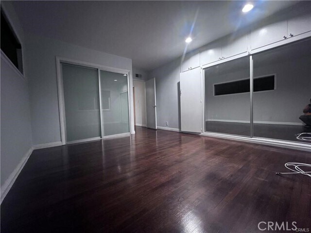 Building Photo - 124 N Janet Pl