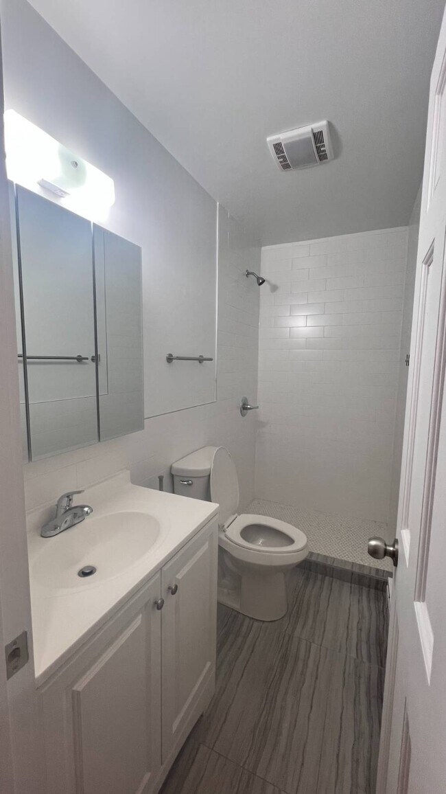 Foto del edificio - 5422-5425 5th Ave
