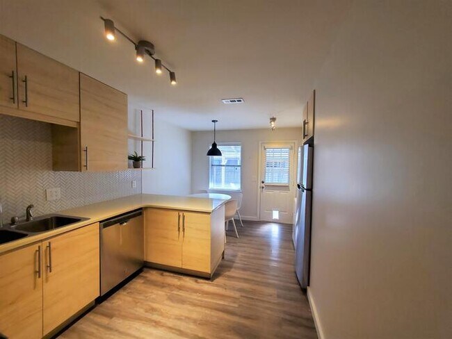 Foto del edificio - 2346 Grayson Valley Dr