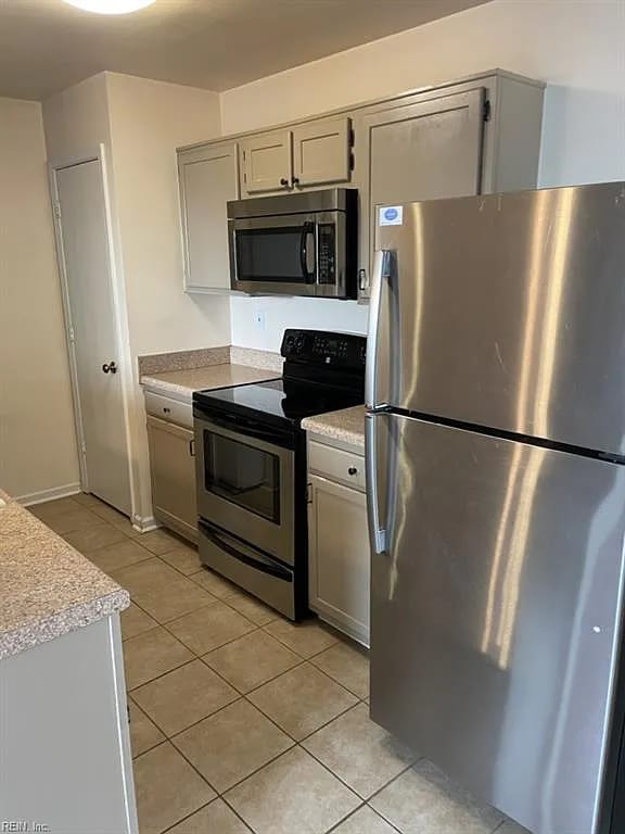 Photo - 1657 Pattington Cir (Virginia Beach, VA) Apartment