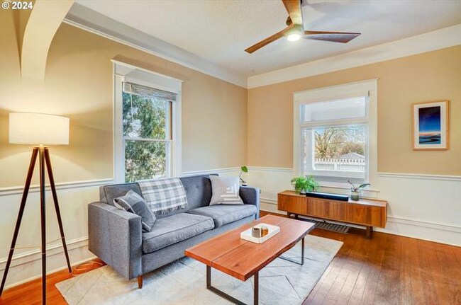 Foto del edificio - 4326 NE 16th Ave