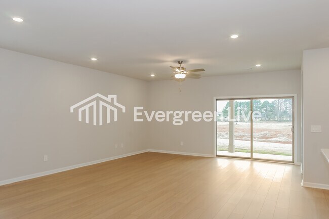 Building Photo - 164 Fenwick Pl