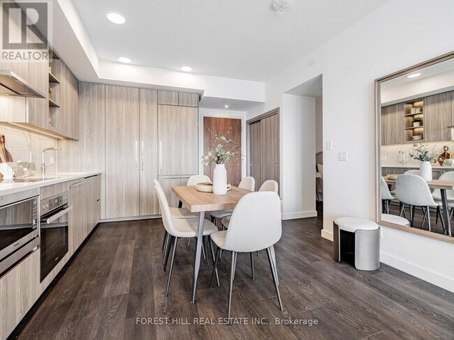 Building Photo - 27 McMahon Dr