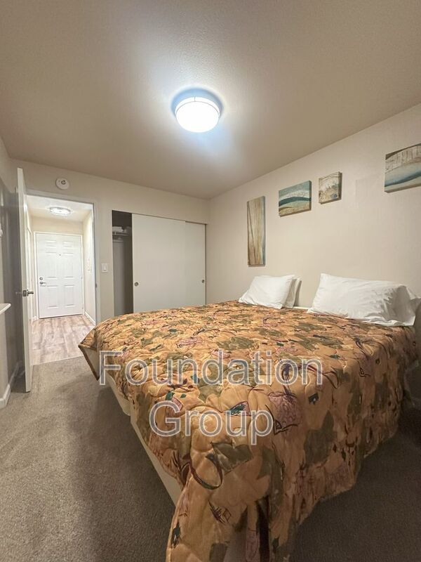 Foto del edificio - 400 10th Ave