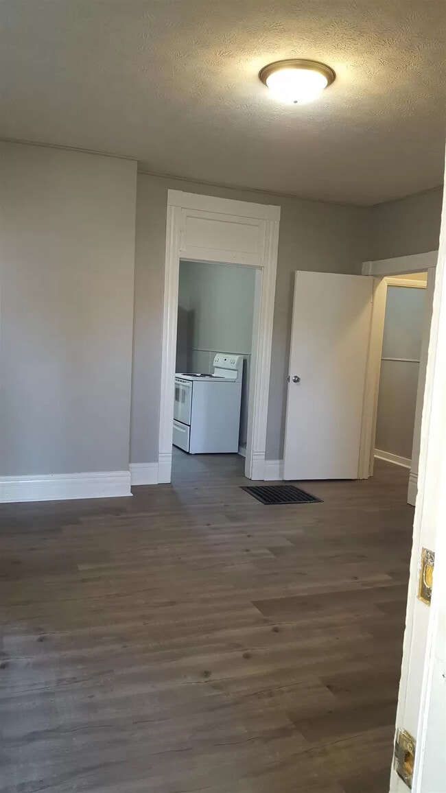 Living Room to Kitchen View - 1516 N 13th St