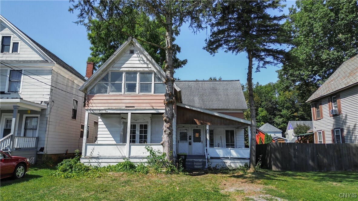 Primary Photo - 38 Elm St