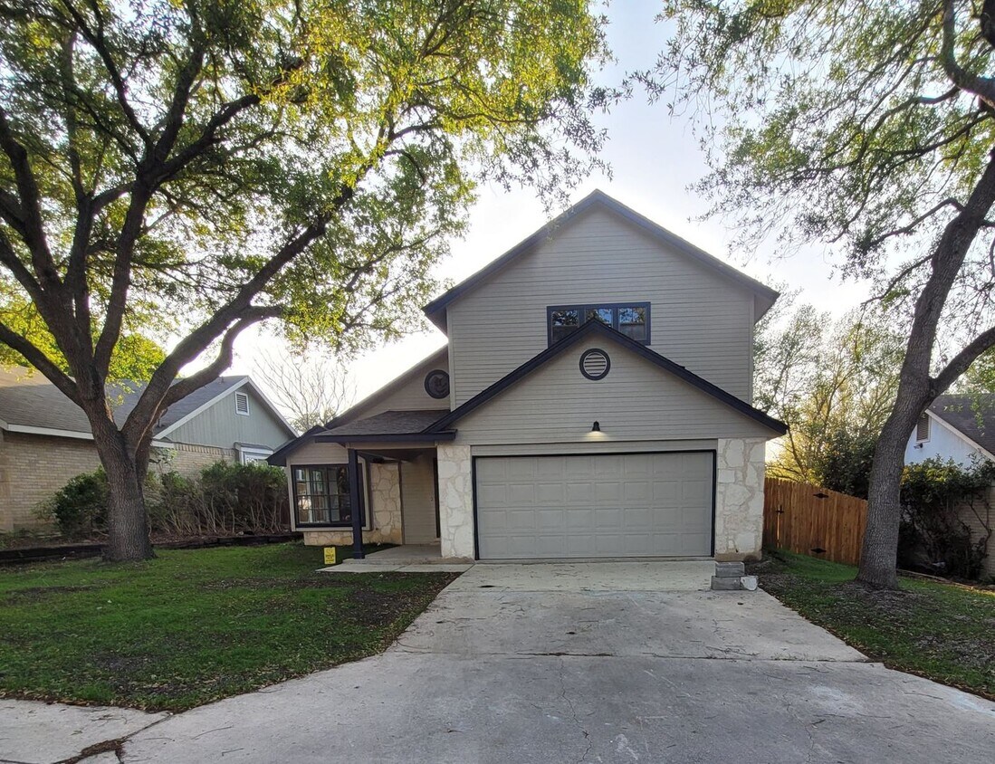 Foto principal - 14623 Highland Ridge