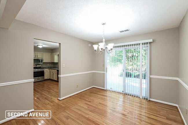 Foto del edificio - 4363 Fitzpatrick Way