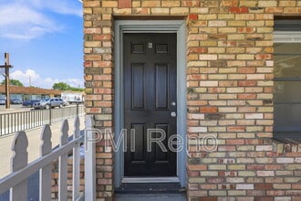 Building Photo - 1515 N Carson St