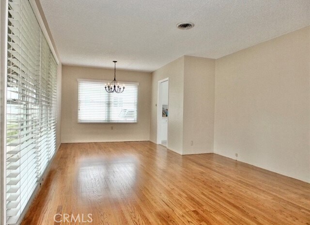 Foto del edificio - 5145 E Walton St