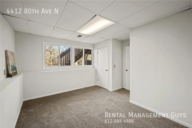 Building Photo - 4412 80th Ave N