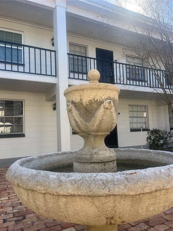 Foto del edificio - 120 S Church Ave