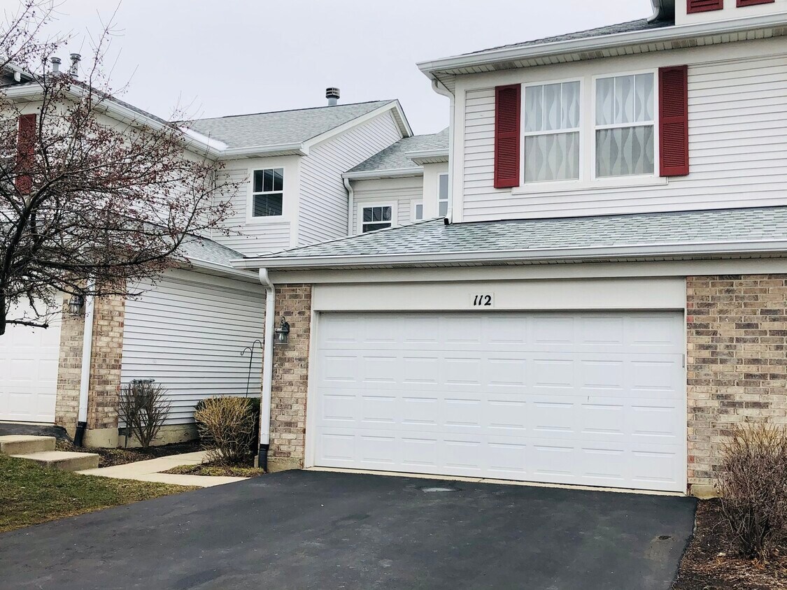Primary Photo - 112 Tanglewood Dr