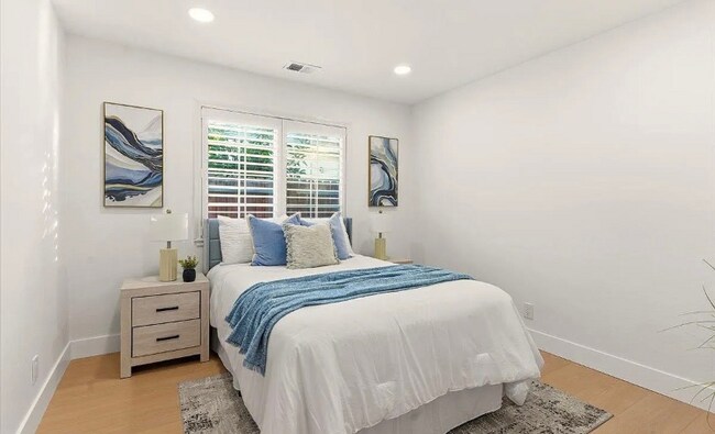 Foto del edificio - 1344 Jackson St