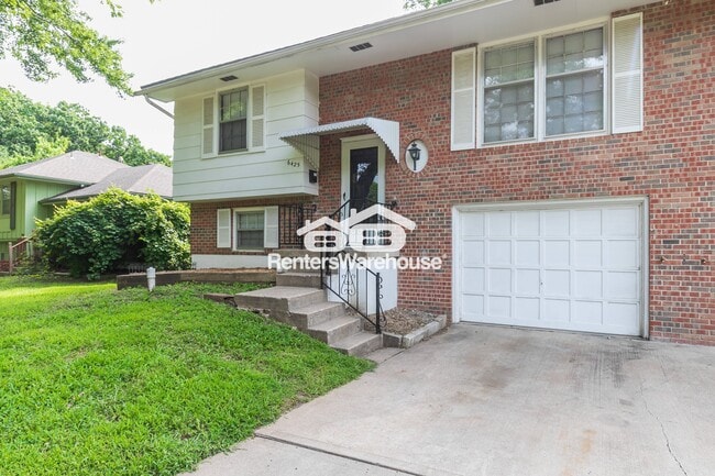Building Photo - 6425 Blue Ridge Blvd
