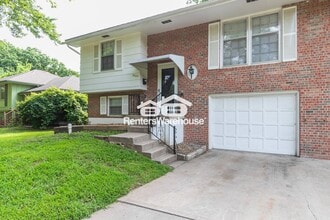 Building Photo - 6425 Blue Ridge Blvd