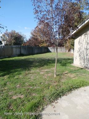 Building Photo - 9342 Camada Ct