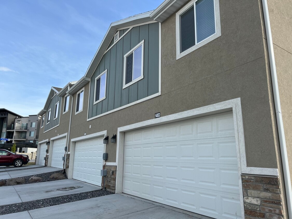 14858 S Trap Rock Way, Herriman, UT 84096 Townhome Rentals in Herriman UT