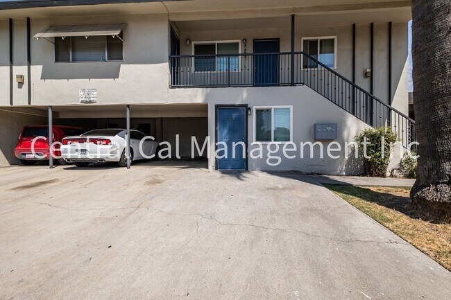 Foto del edificio - 2334 Dracena St