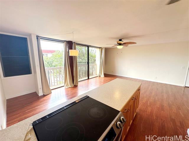 Building Photo - 84-757-757 Kiana Pl