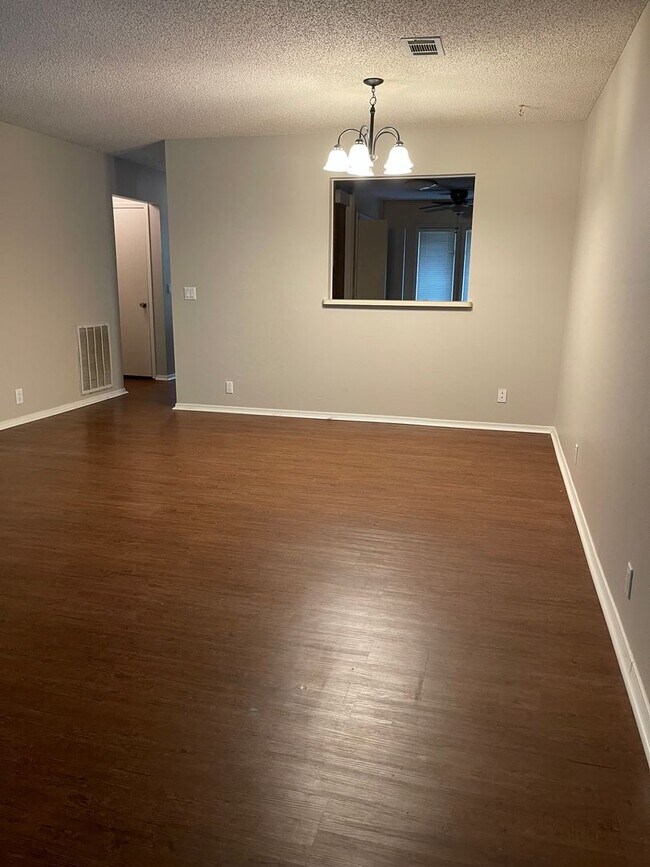 Foto del edificio - Charming townhome nestled in the heart of Hot Springs Village