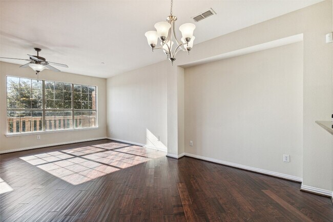 Foto del edificio - 1506 Biltmore Ln