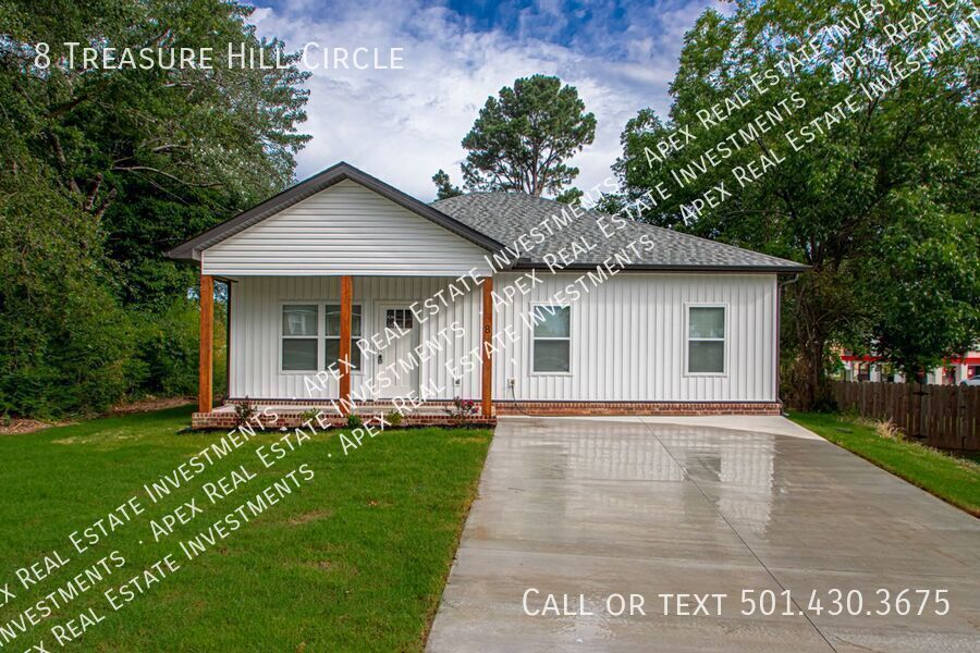 Primary Photo - 8 Treasure Hill Cir