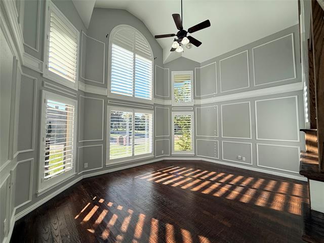 Building Photo - 2324 Heatherdale Dr