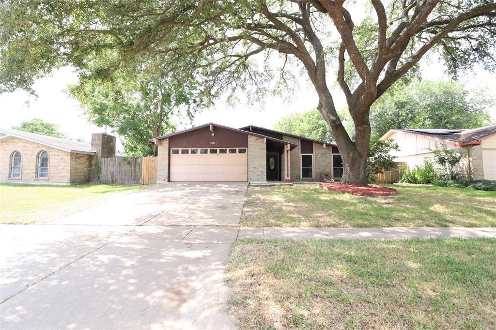 Primary Photo - 15526 Camino Del Sol Dr