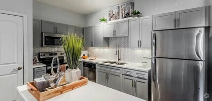 Building Photo - Urban House