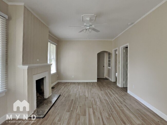 Foto del edificio - 3807 St Johns Ave