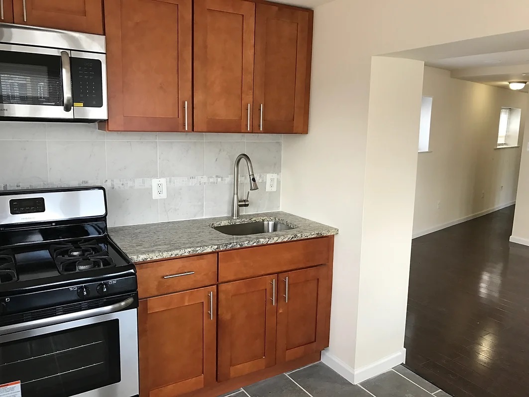 Foto principal - 6509 W Jefferson St