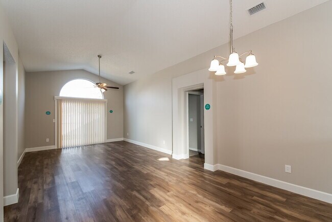 Foto del edificio - 1544 Slash Pine Ct