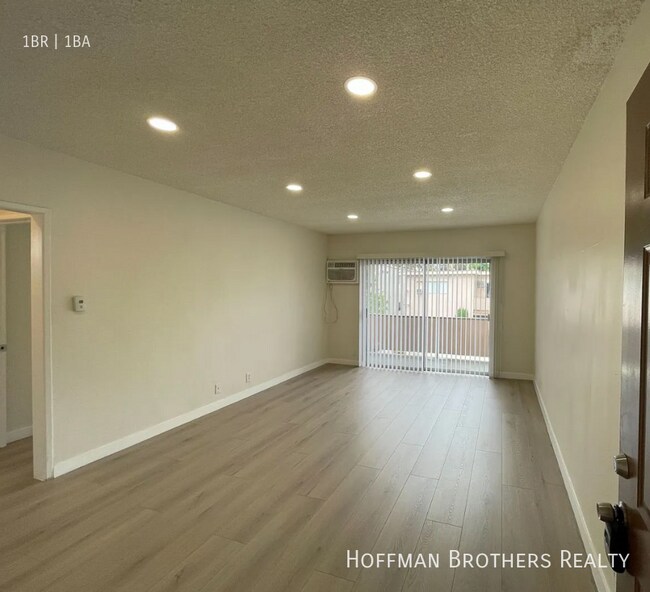 Building Photo - 5435 Sepulveda Blvd