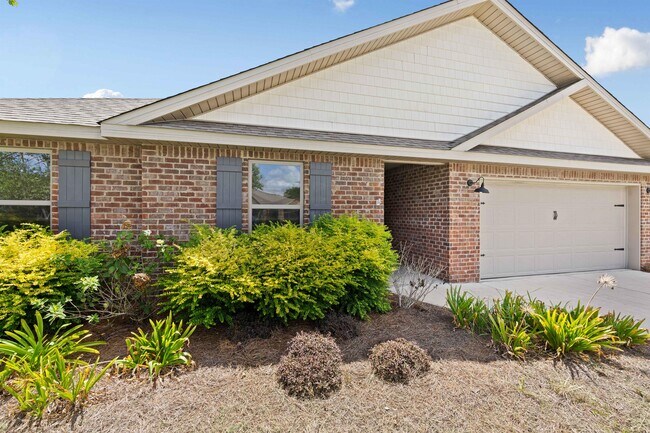 Building Photo - 724 Amador Avenue