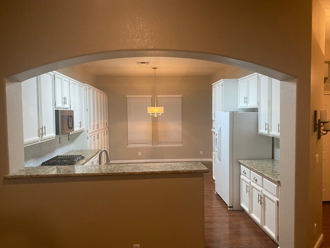 Building Photo - 6222 Summer Cloud Dr