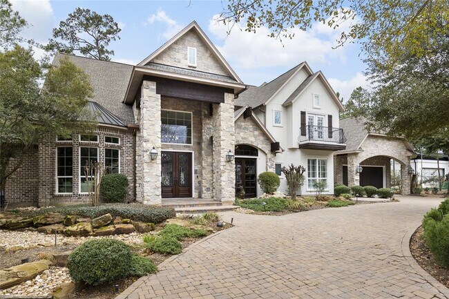 Building Photo - 42 N Palmiera Cir