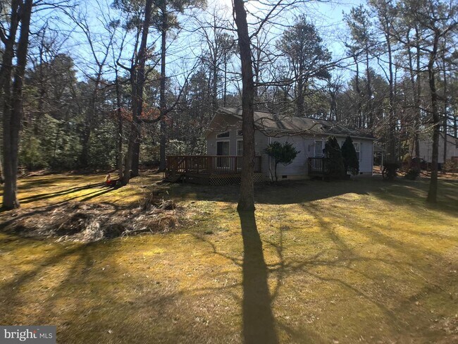 Building Photo - 15380 Matthews Manor Rd