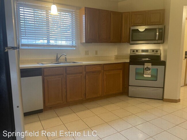 Building Photo - 2 br, 2 bath House - 2725 Dartmouth Dr