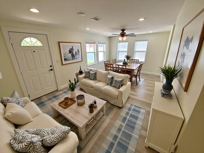 Foto del edificio - 126 N Palmway