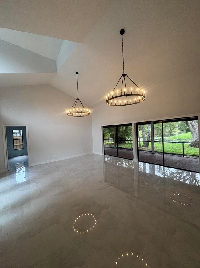 Foto del edificio - 1182 Raintree Ln
