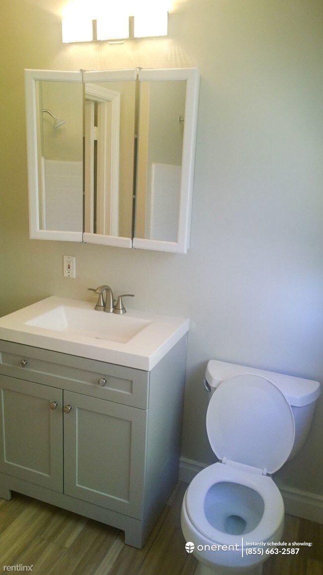 Foto del edificio - 2 br, 1 bath Duplex - 107 42nd Ave